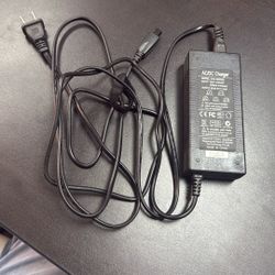 AC/DC charger XVE-(contact info removed)