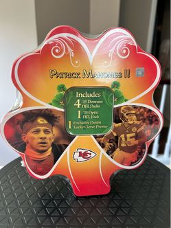 Patrick Mahomes II Panini Lucky Clover Tin