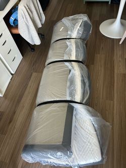 Full size mattress