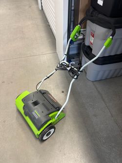 Greenworks 14” dethatcher