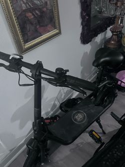 Electric scooter black