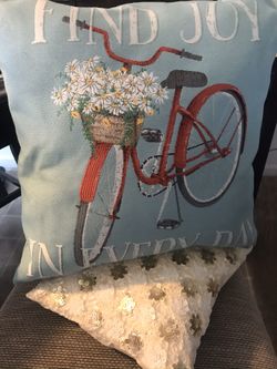 Bicycle pillow