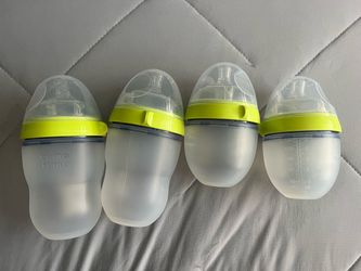 Comotomo bottles