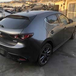 2020 Mazda 3 Hatchback Parts. AA1585
