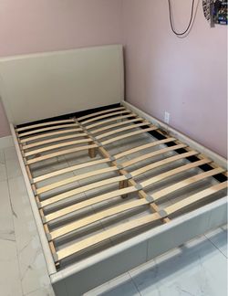 Bed with Mattress