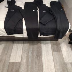 Men's Nike Sweatsuit