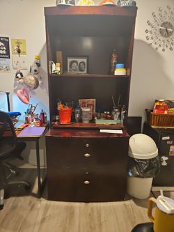 Bookshelf with storage