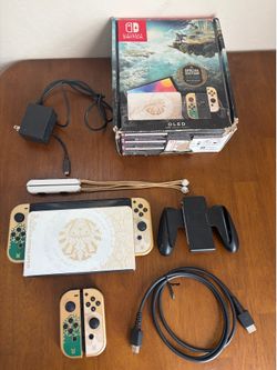 Switch OLED Zelda edition + extra joycons