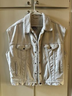 Original 80’s Levi’s Custom Sherpa Vest
