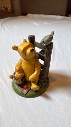 Winnie the Pooh Resin Bank
