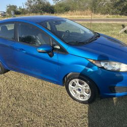 2016 Ford Fiesta