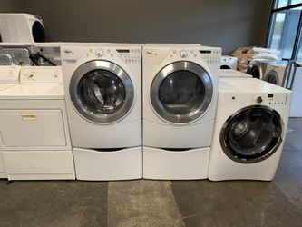 WHIRLPOOL XL CAPACITY WASHER DRYER ELECTRIC SET 