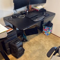 Electric Adjustable Table / Desk
