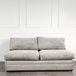 5’4”x33.5”* Grey Loveseat Sofa Armless COMFY — delivery available 🛻
