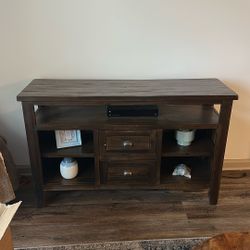 Tv stand