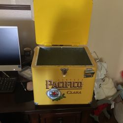 Pacifico Cooler