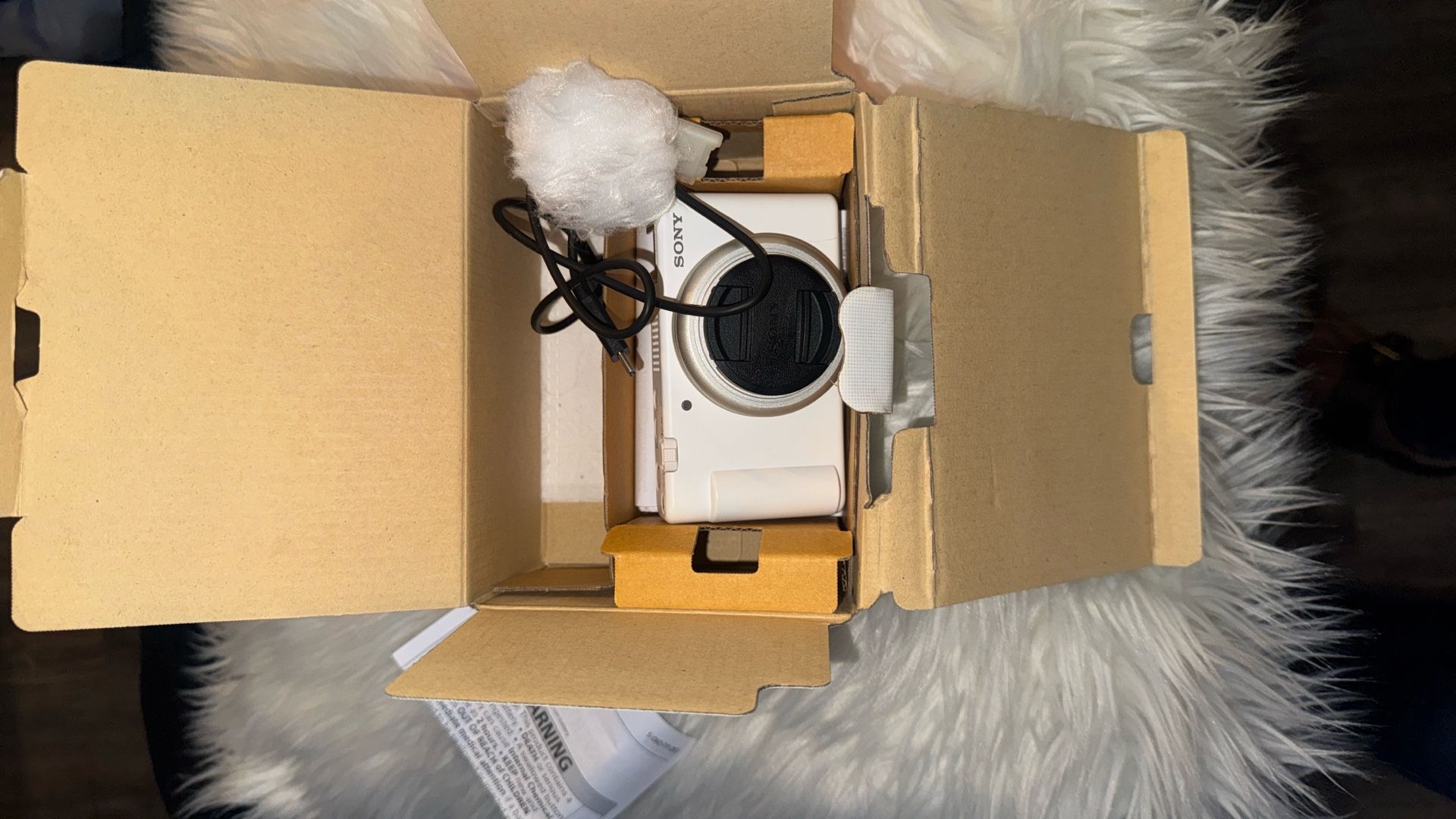 Sony ZV-1F Vlogging Digital Touchscreen Camera 