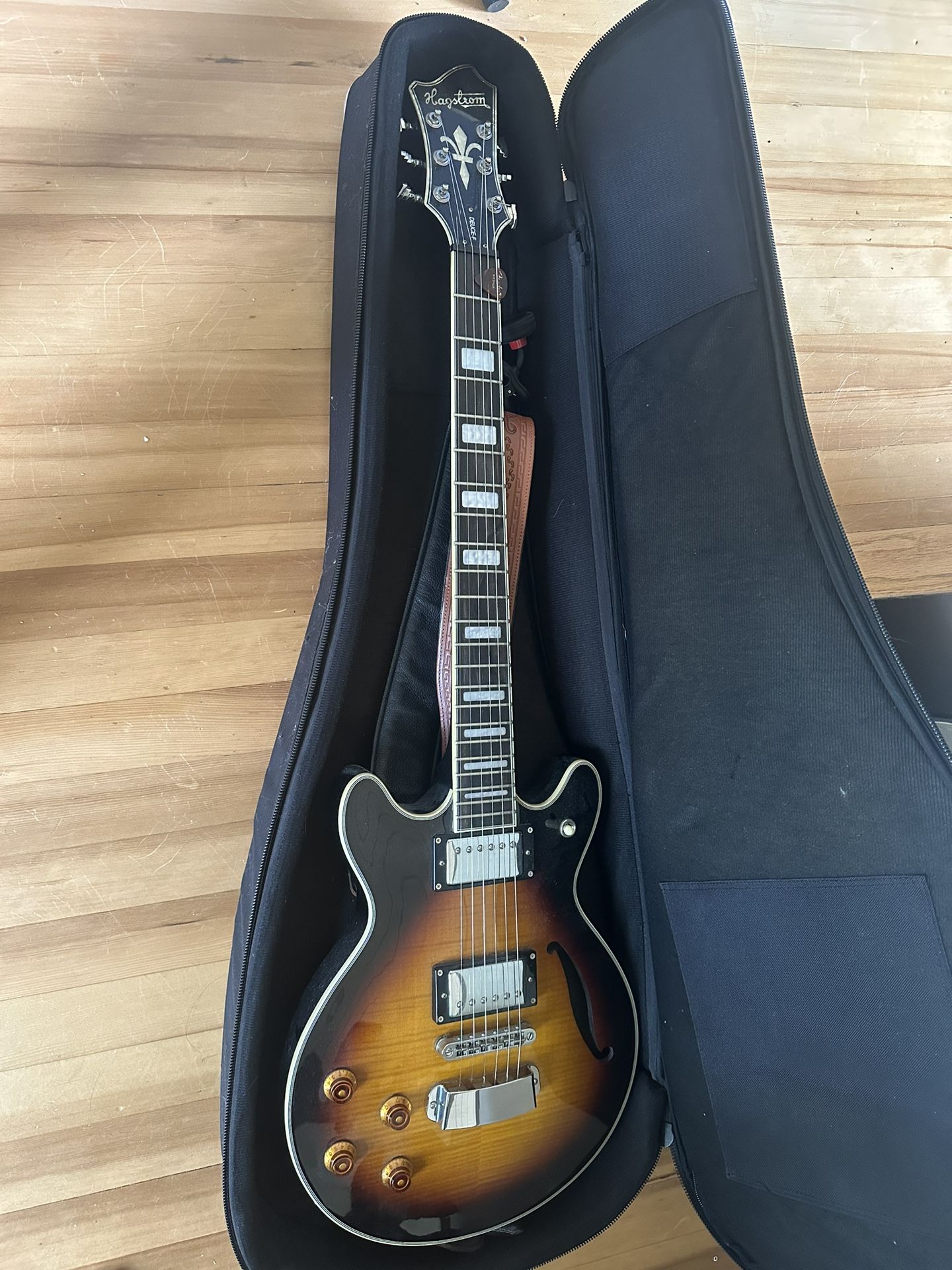 Hagstrom Deuce F (Left Handed Guitar)