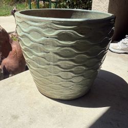 Heavy Ceramic Pot , Weighs 32 Lbs 