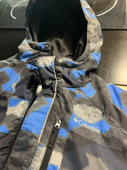 Boys Columbia Parka Size Large