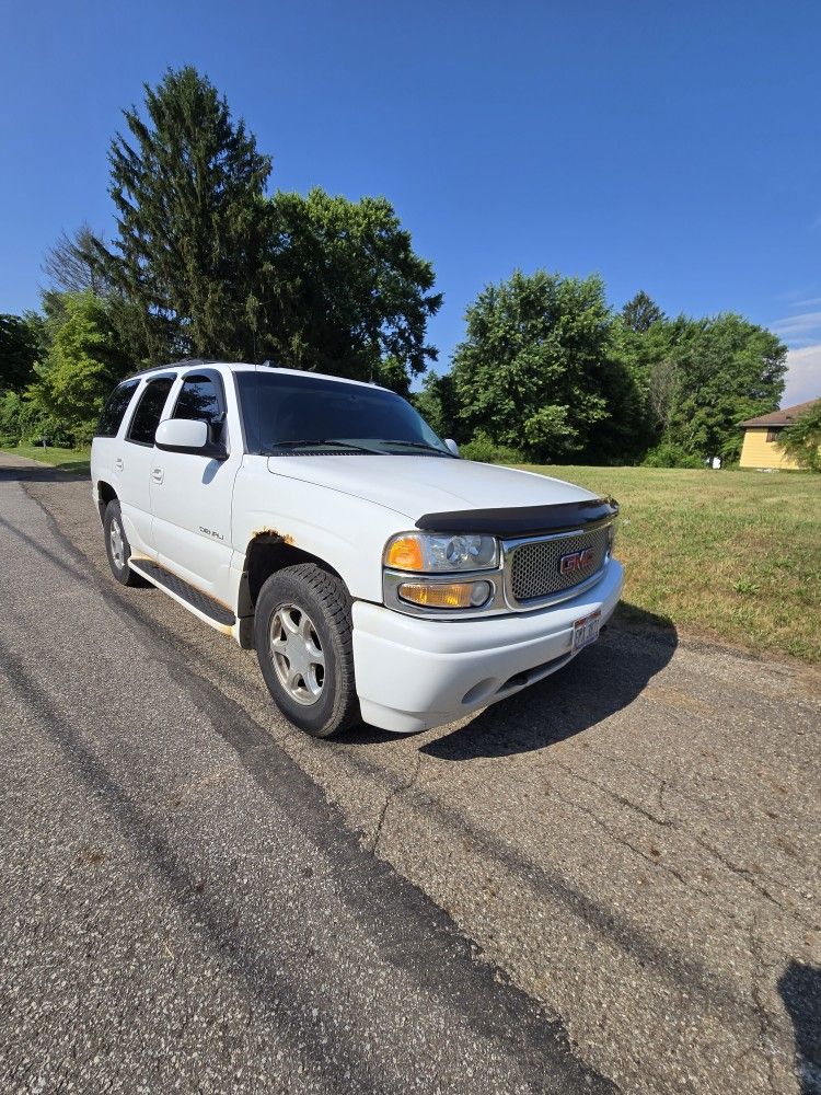 2004 GMC Yukon