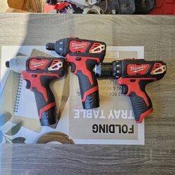 Milwaukee Drills And driver M12