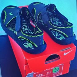 New NIKE SunRay Protect Watershoes 