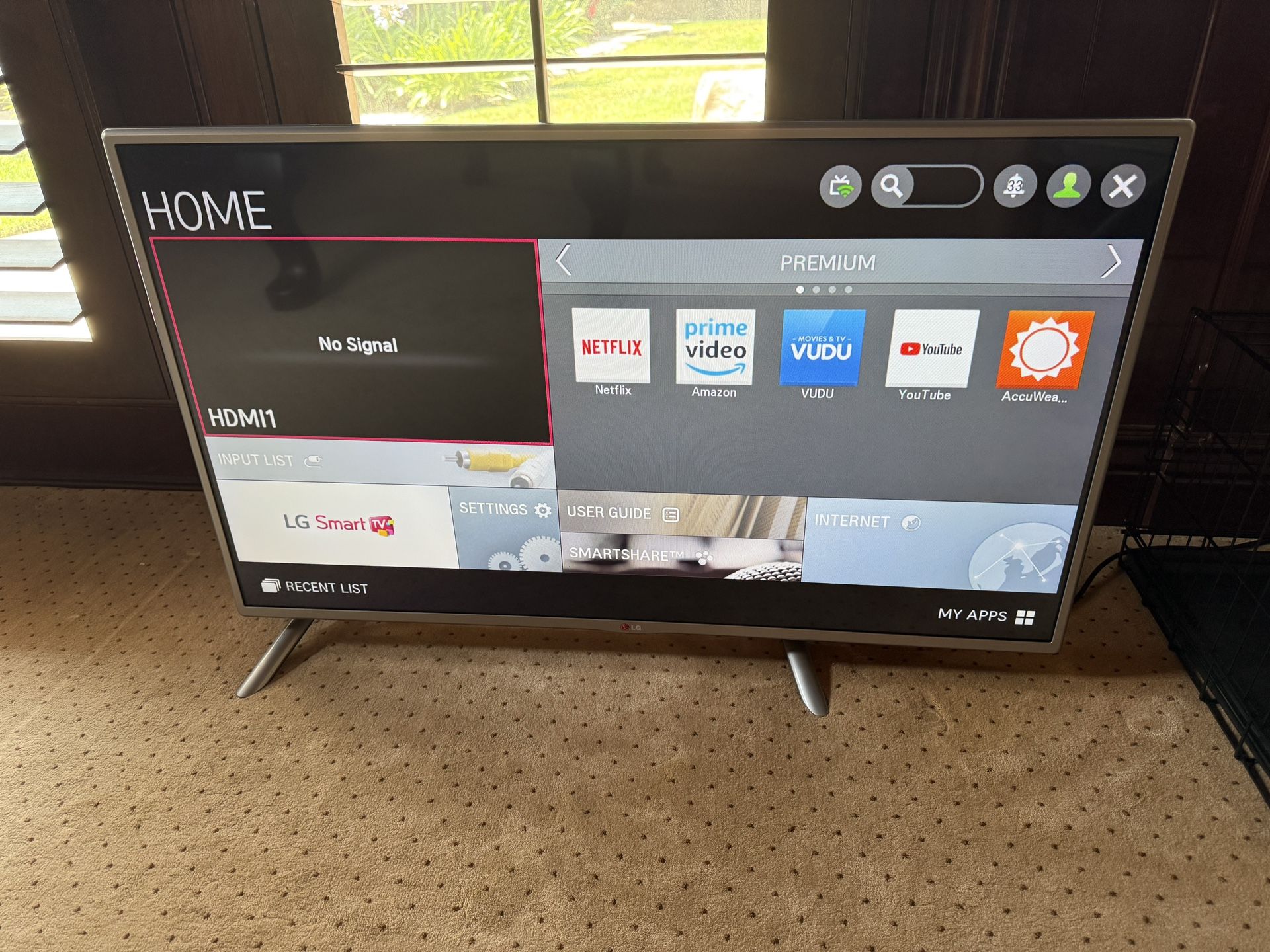 LG Smart TV 42''