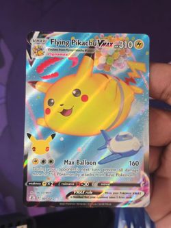 Flying pikachu vmax