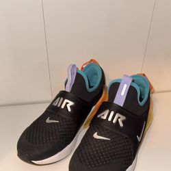 Nike Air size 5.5
