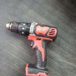 Milwaukee 2607-20 M18 Cordless 1/2" Hammer Drill/Driver (Tool Only)  Excellent Condition 