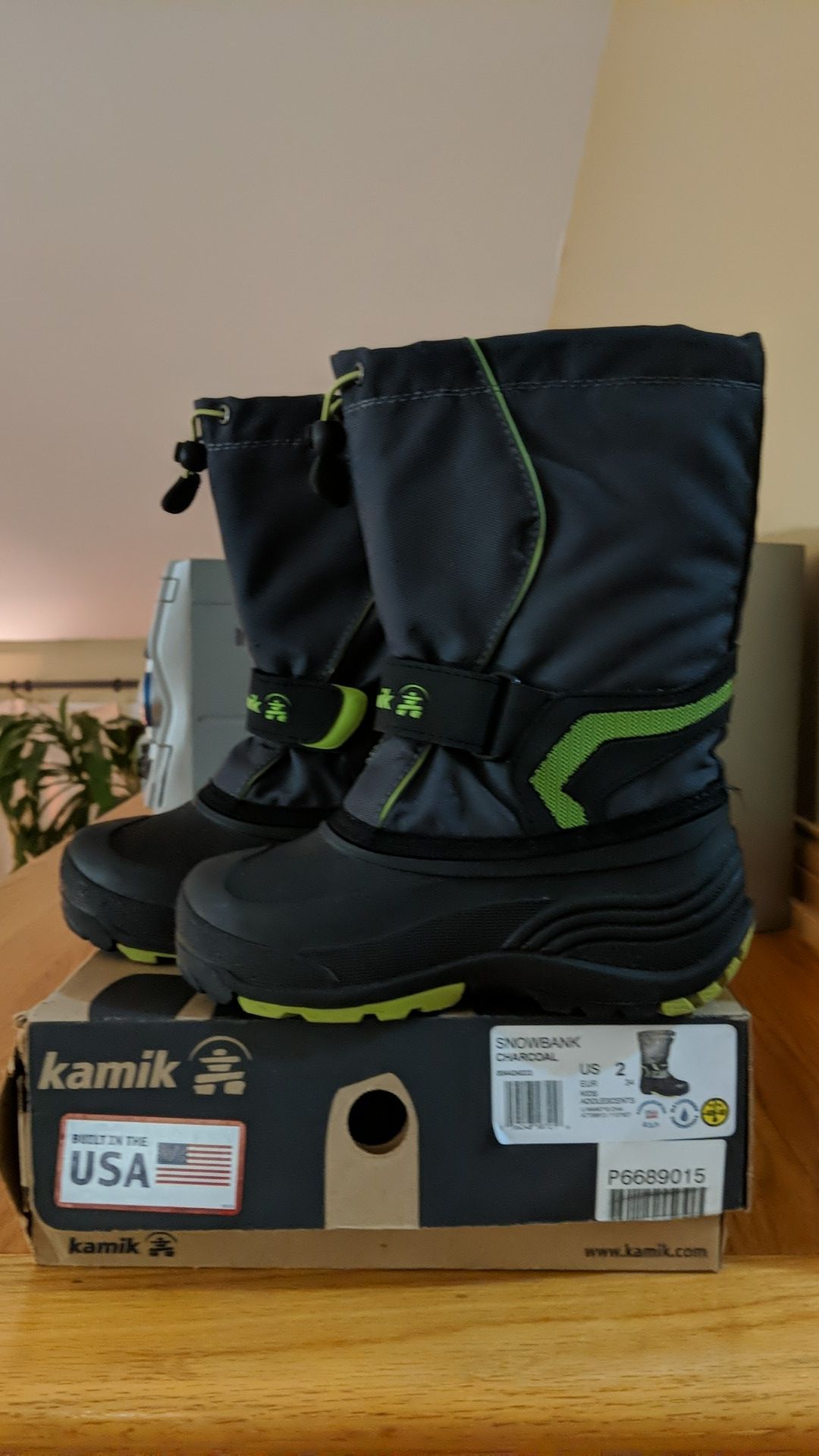 Kids Kamik Snow Boots -Size 2