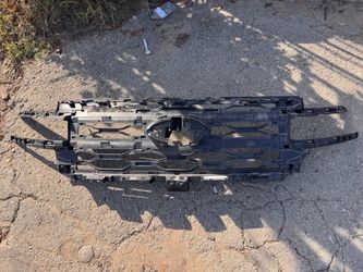 2022 to 2024 FORD EXPEDITION GRILL