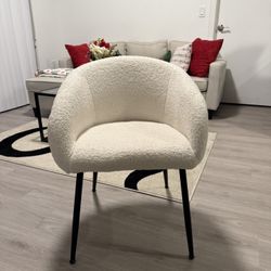 Cream Furniture Set