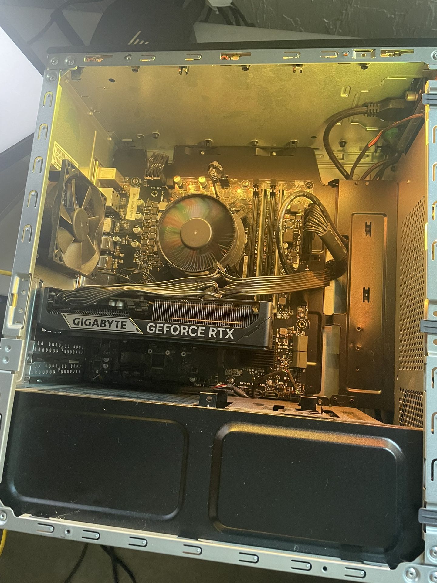 Gaming Pc, Monitor And Keyboards. 11th Gen Intel, 5060 Ti And With A 4 TB