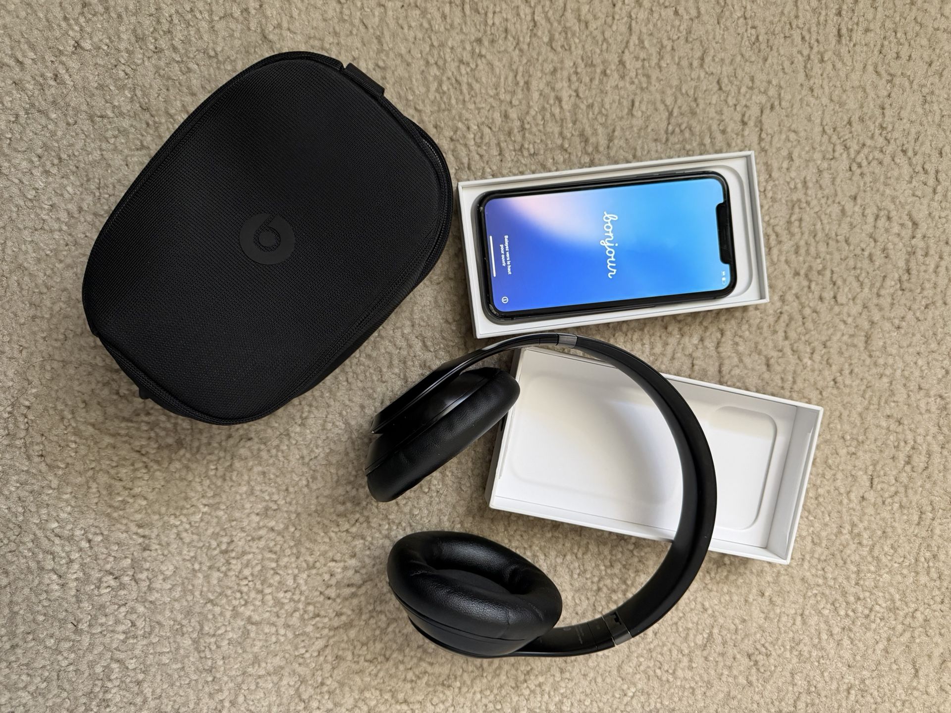 Beats Studio Pro’s (IPHONE IS ALREADY SOLD)