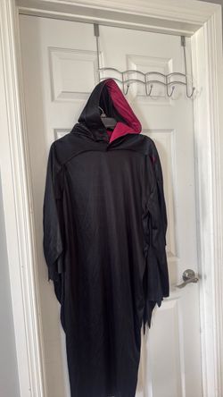 Black Hooded Halloween Costume Robe
