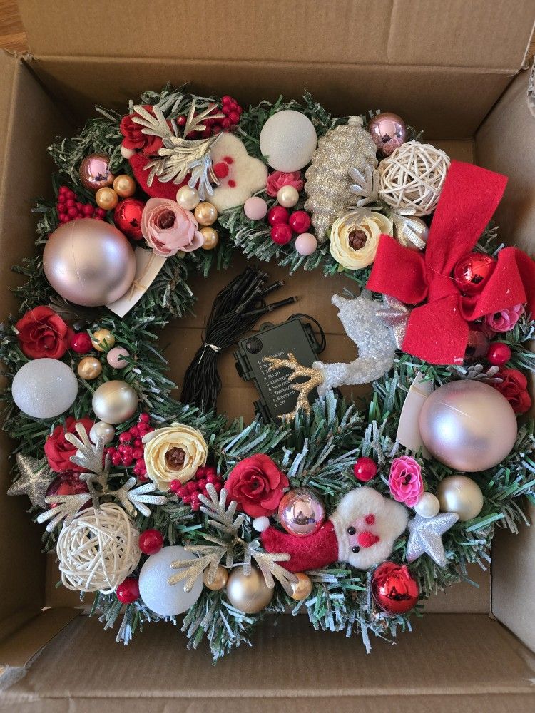 Free Artificial Wreath