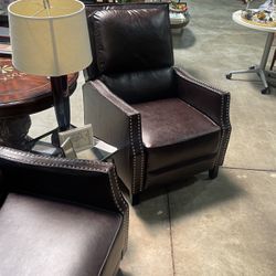 2 Recliners Chairs