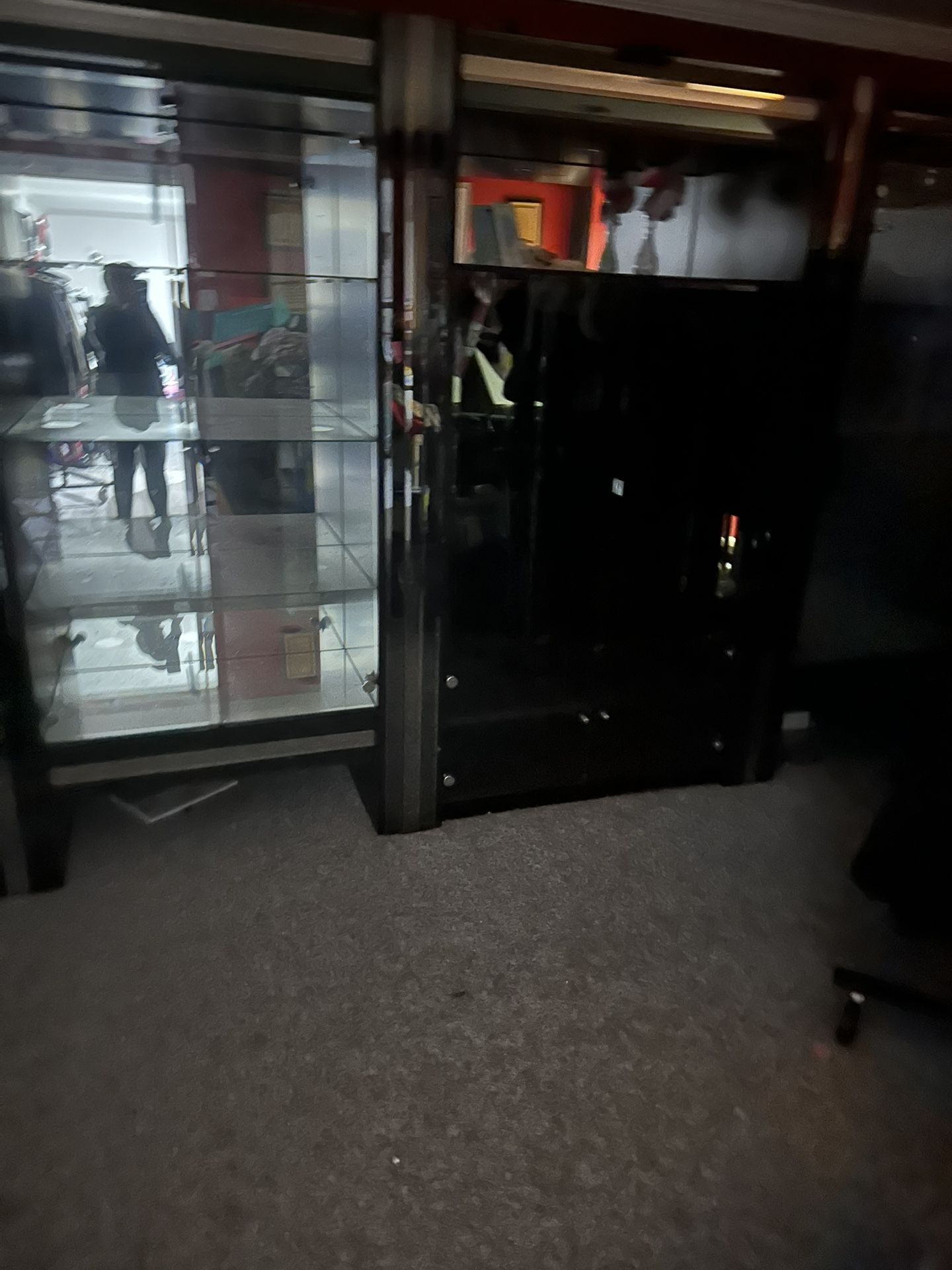 Large Entertainment Center In Excellent Condition 