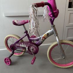 Girls Bike With Training Wheels 