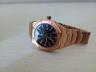 Brand New Rose Gold Luxury Style Watch