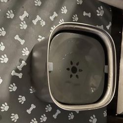 Slow Drinking Dog Bowl with Lid - 3L