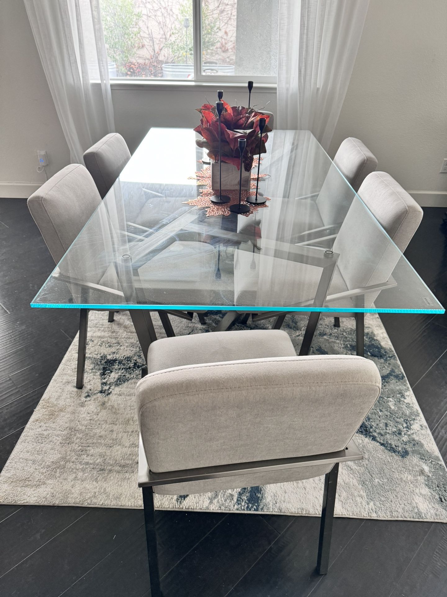 (just The Table No Chairs) Glass Dinning Room Table