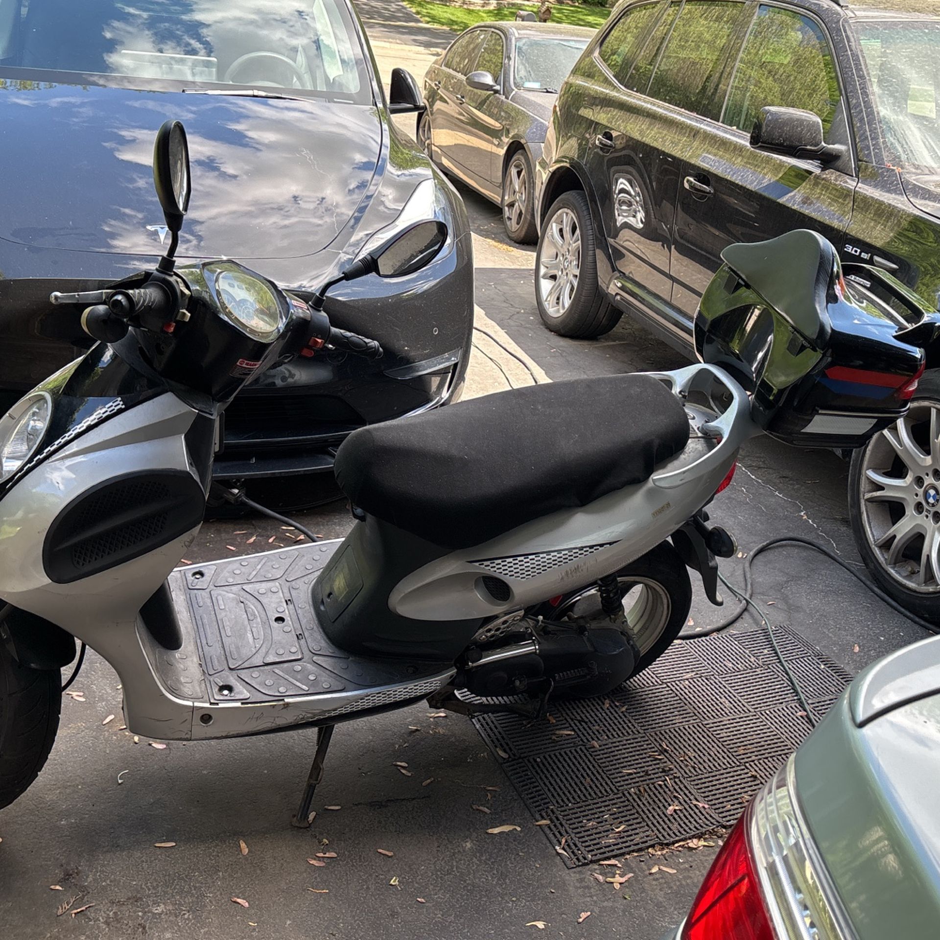 2009 Jonway YY50QT-20