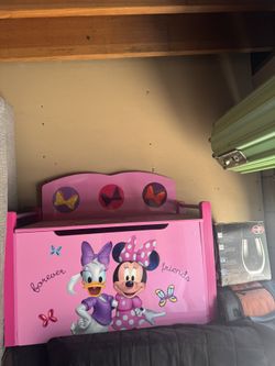 Minnie Mouse Toy Chest