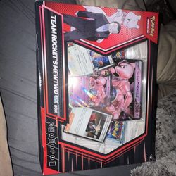 Pokemon Destined rivals Mew Two ex box 