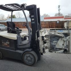 Forklift Electric Good Working I Can Show It Working Comes Whit Charger 