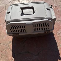 Dog Crate And Carrier