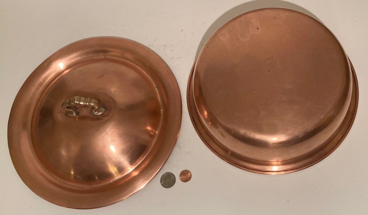 Vintage Metal Copper and Brass Pot & Lid, 11 1/2" x 5", Kitchen Decor, Table Display, Shelf Display, This Can Be Shined Up Even More